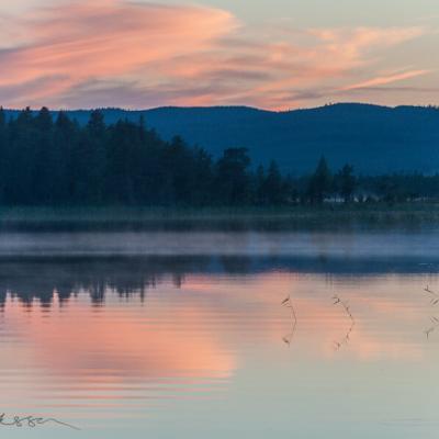 Se Norrbotten Sunset Tranquil Reflections Mountain Pink900