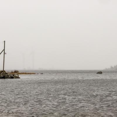 Se 08 Byviken Grey Fog Jetty Lamppost Windmills900