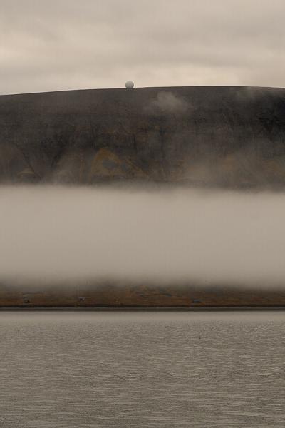 No Svalbard Seaside Mountain Cabins Reciever Antenna Clouds 