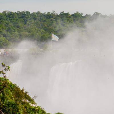 Br Foz Do Iguacu Waterfalls Mist People Argentina Side Flag 
