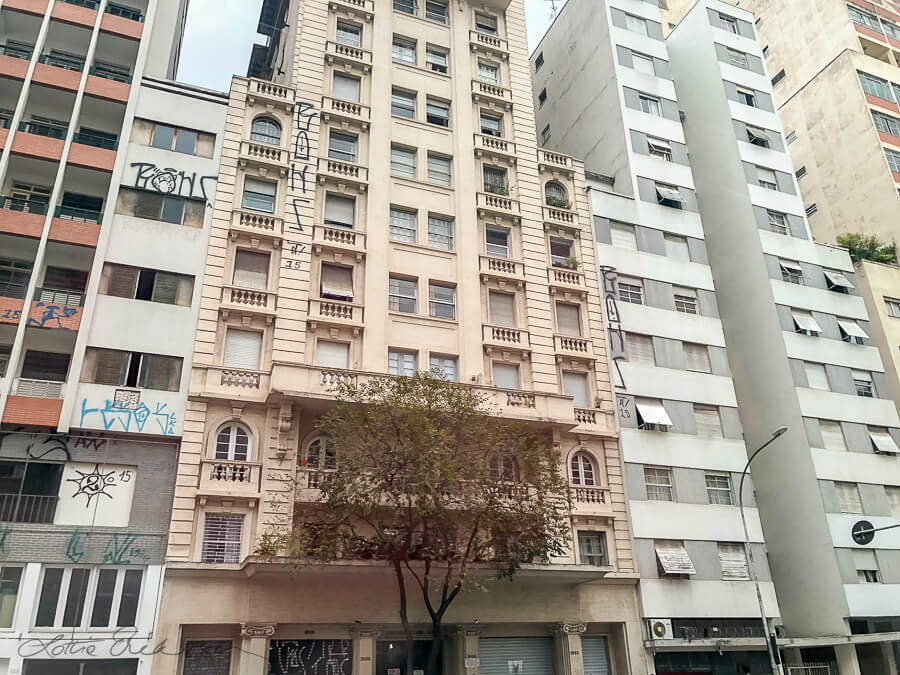 Saopaolo Residential Highrises Old New Graffiti900